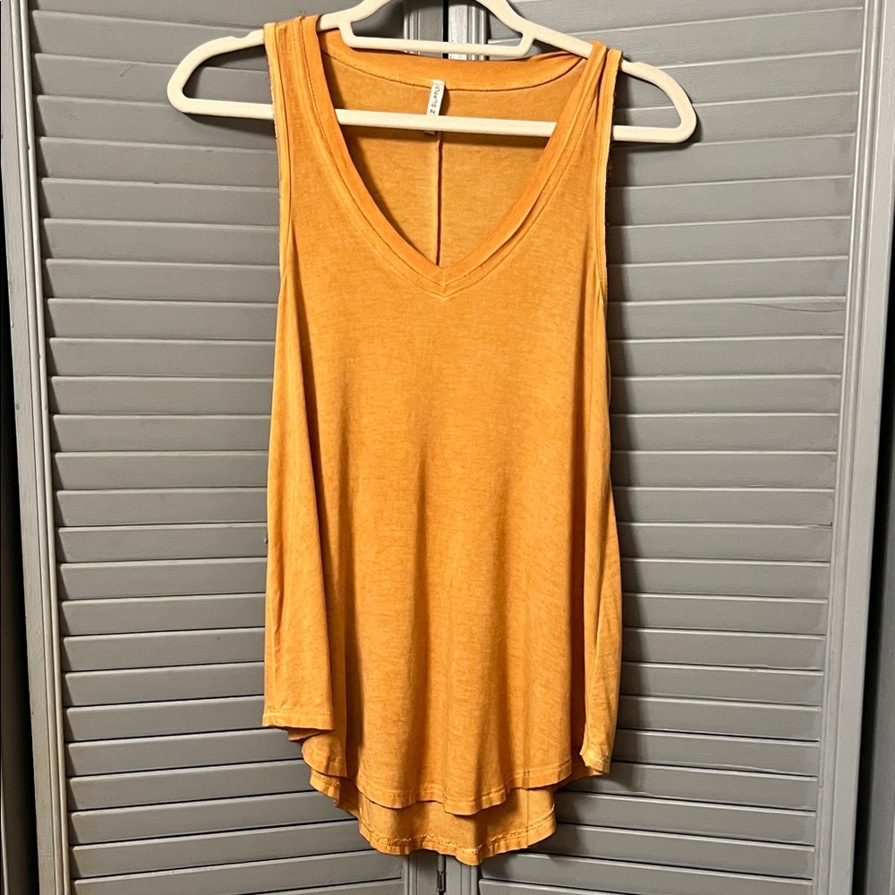 Z Supply Super Soft Sleeveless V-Neck Tank Top- Long Length Mustard Yellow, Sz S